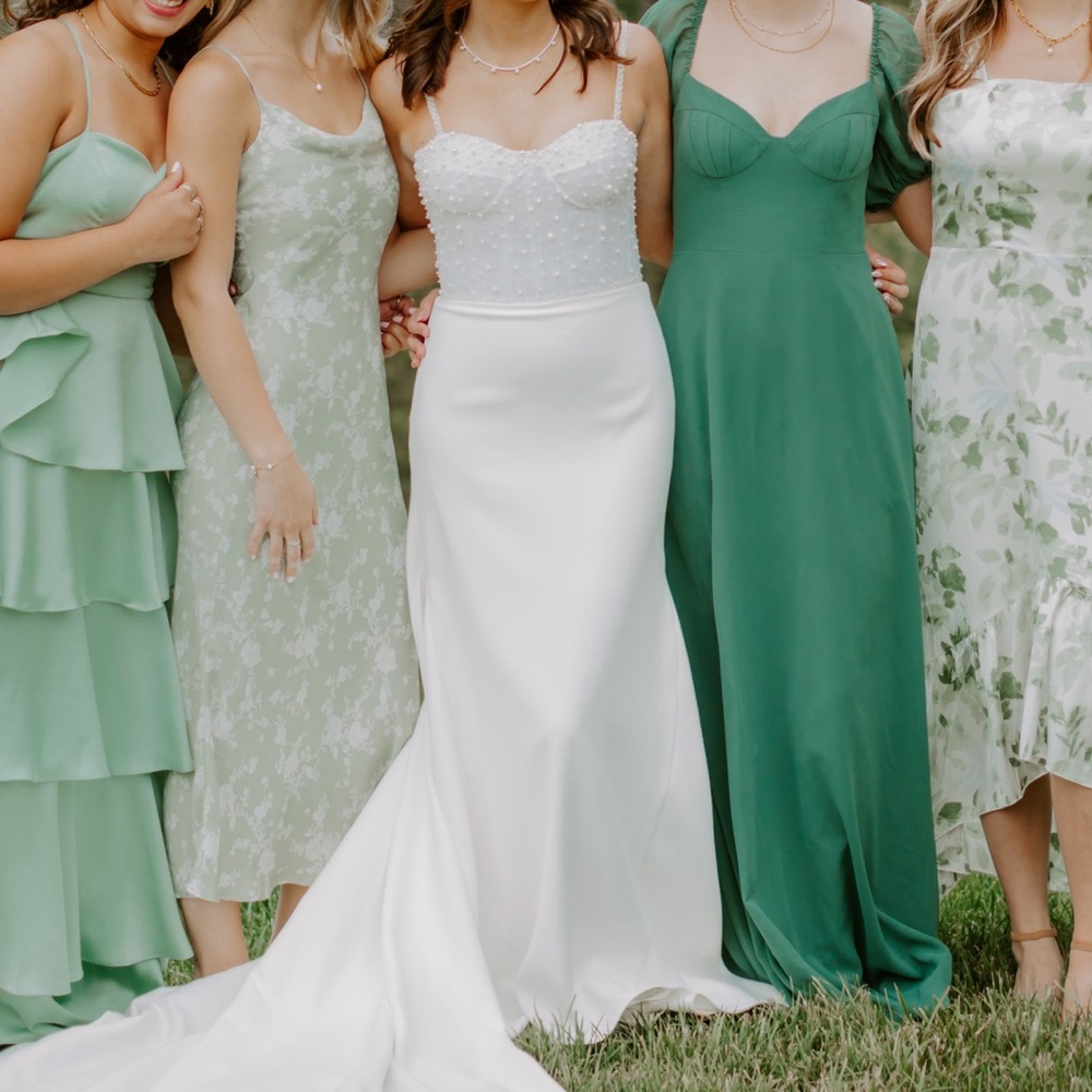 Wedding dress
